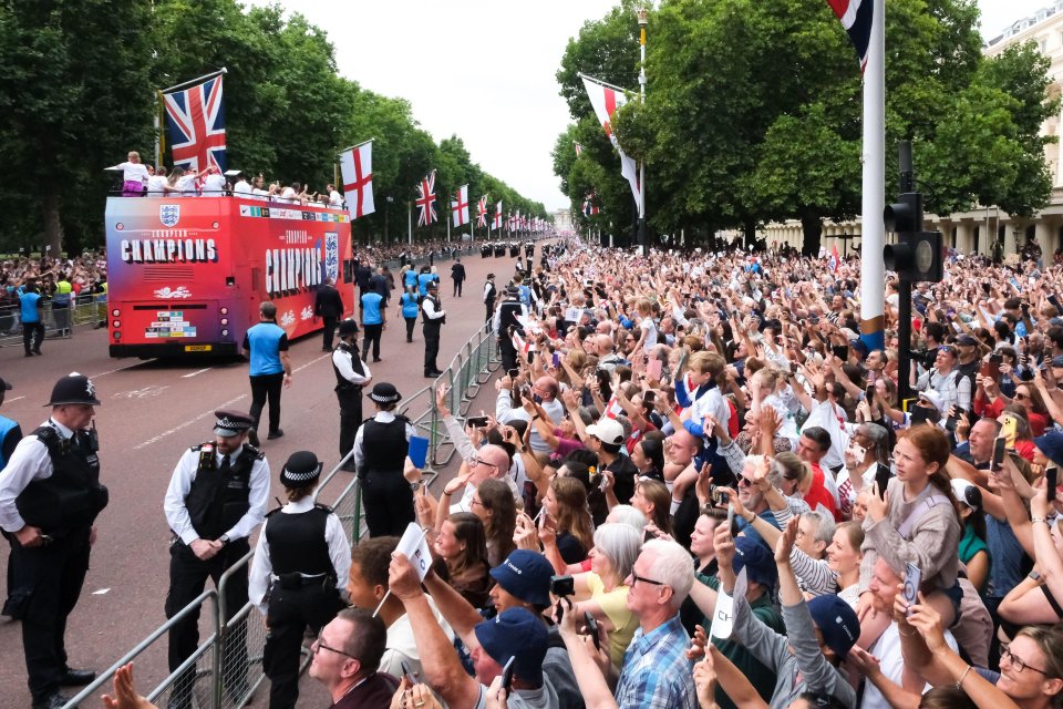 The Lionesses' victory parade in London.