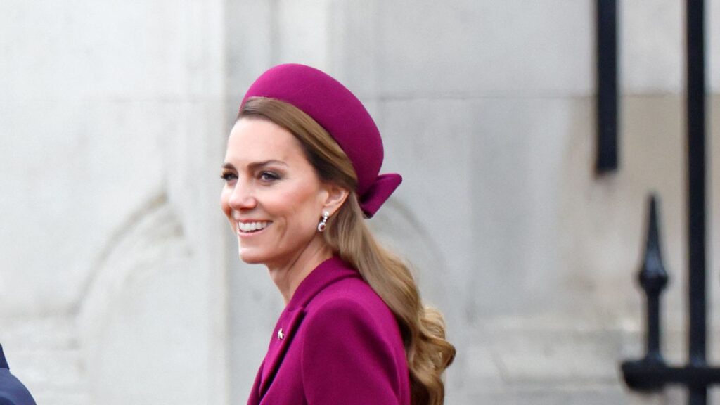 Kate Middleton makes a discreet return to work after pulling out of Royal Ascot appearance Kate Middleton makes a discreet return to work after pulling out of Royal Ascot appearance