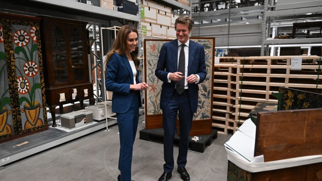 Peter Rabbit and the Princess! Kate Middleton curates a V&A display revealing her family ties to Beatrix Potter