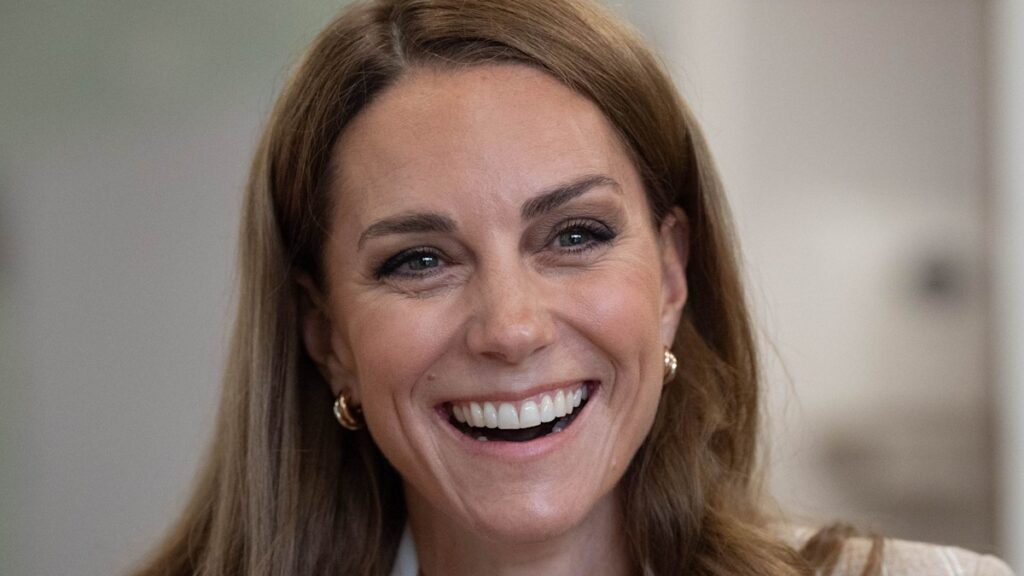 Kate Middleton just had a 'millennial makeup' transformation - with wet look curls