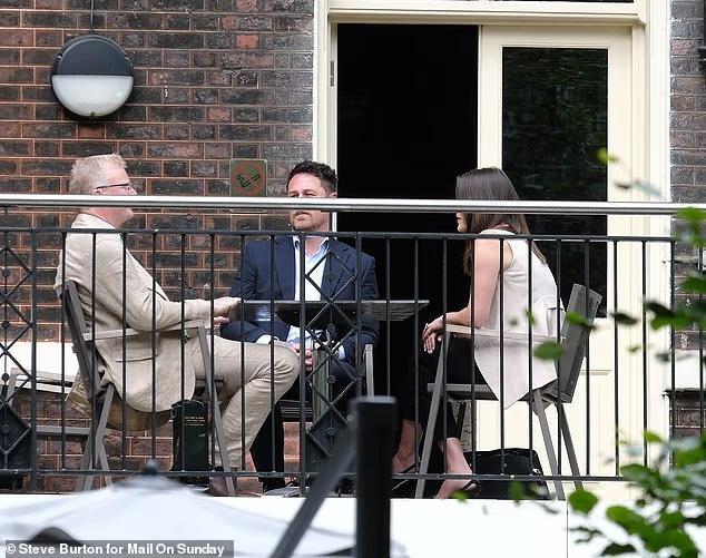 William and Kate aware of Harry's 'peace summit' but won't be as keen as the King to reconcile