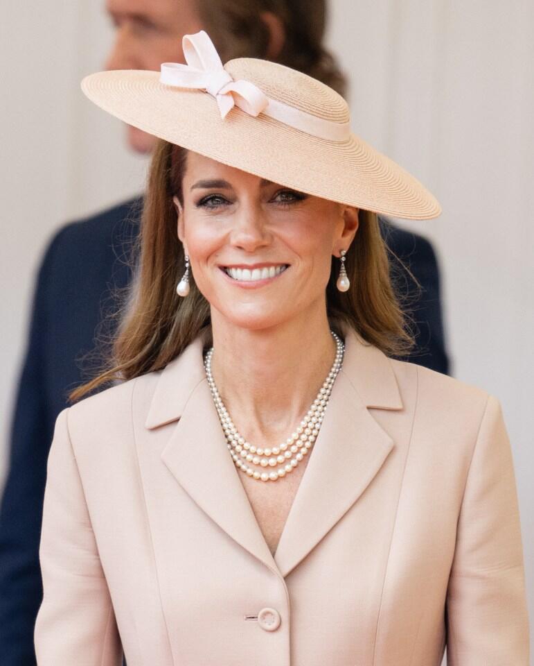 Why you should try Princess Kate’s new ‘honey bronde’ hair colour if want to knock 10 years off your age for summer