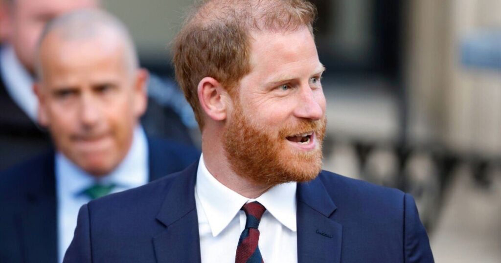 Prince Harry urged to hold talks with this key royal - and it's not the King or William | Royal | News