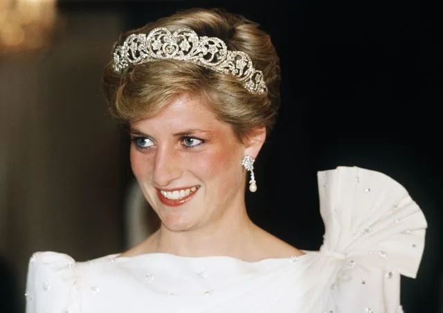 Getty Princess Diana in the Spencer tiara on November 16, 1986