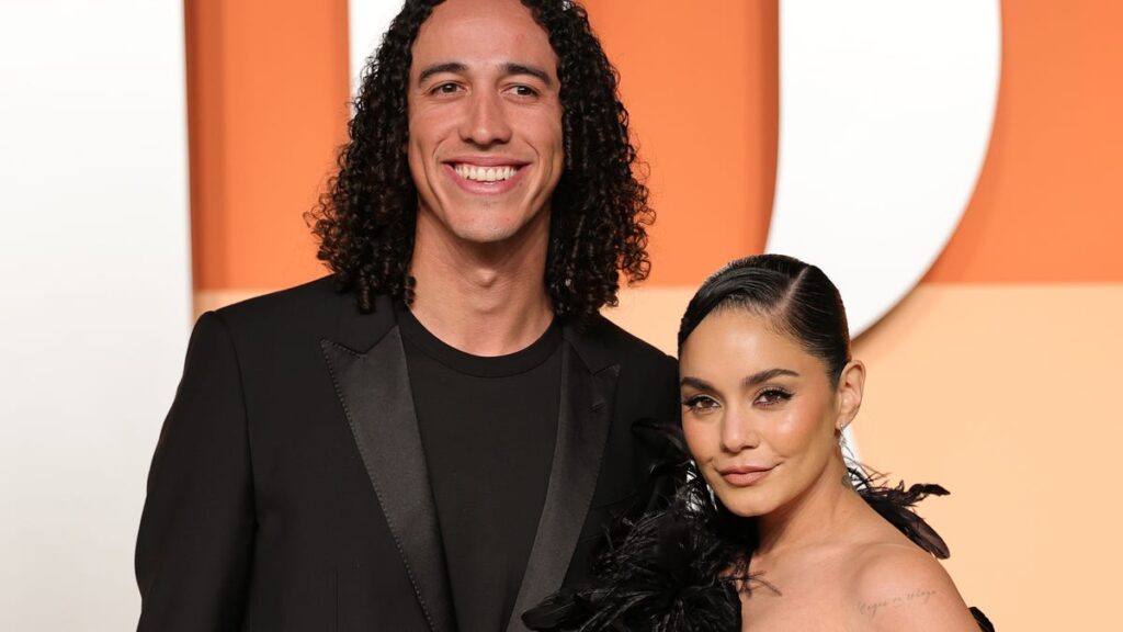 Vanessa Hudgens pregnant, expecting second baby