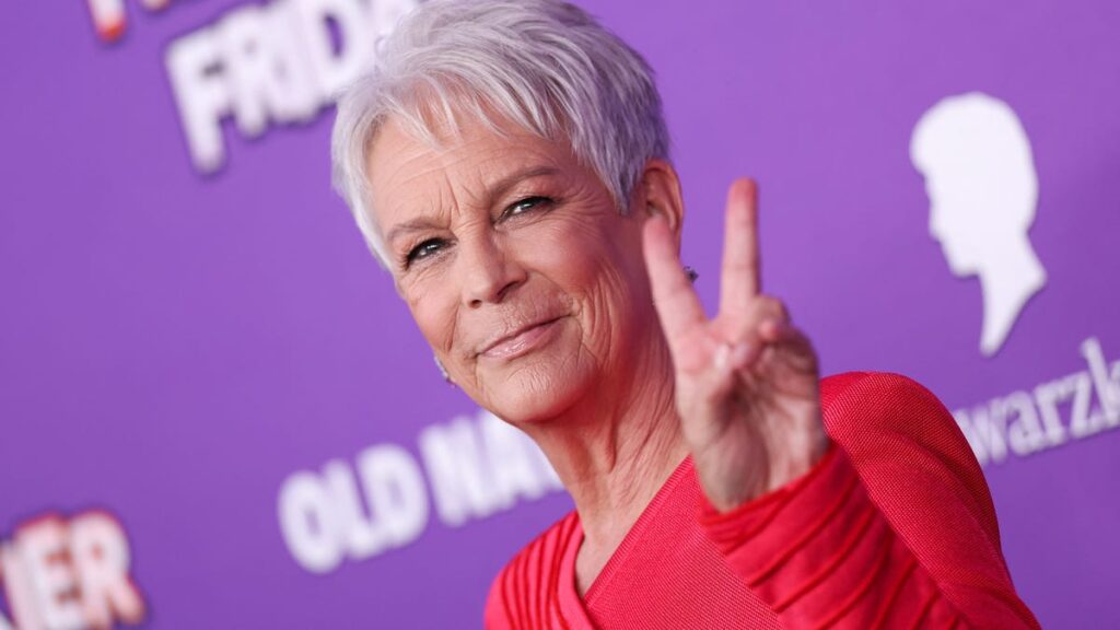 Jamie Lee Curtis slams plastic surgery trends as 'genocide'