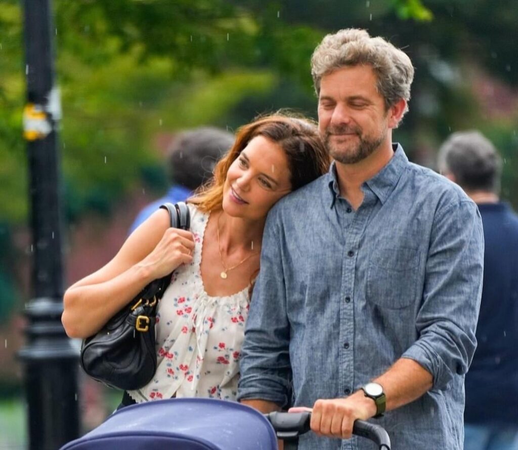 Joshua Jackson and Katie Holmes filming Happy Hour in NYC