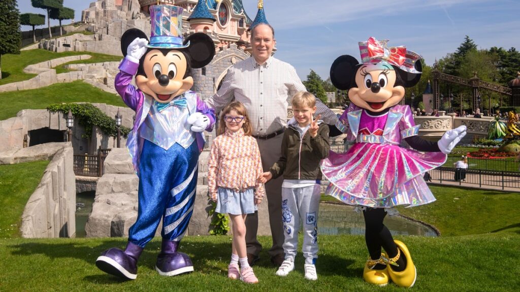 Magical photos of royals visiting Disney theme parks Magical photos of royals visiting Disney theme parks
