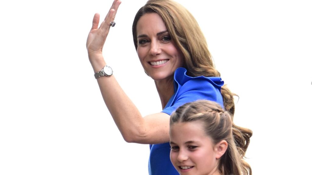 Kate Middleton Wore Royal Blue at the Wimbledon 2025 Final with Princess Charlotte Kate Middleton Wore Royal Blue at the Wimbledon 2025 Final with Princess Charlotte