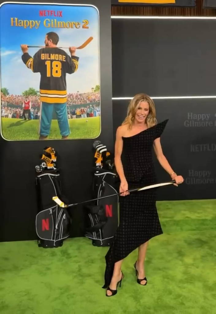 Julie Bowen | ‘Happy Gilmore 2’ Premiere in NYC | July 21, 2025