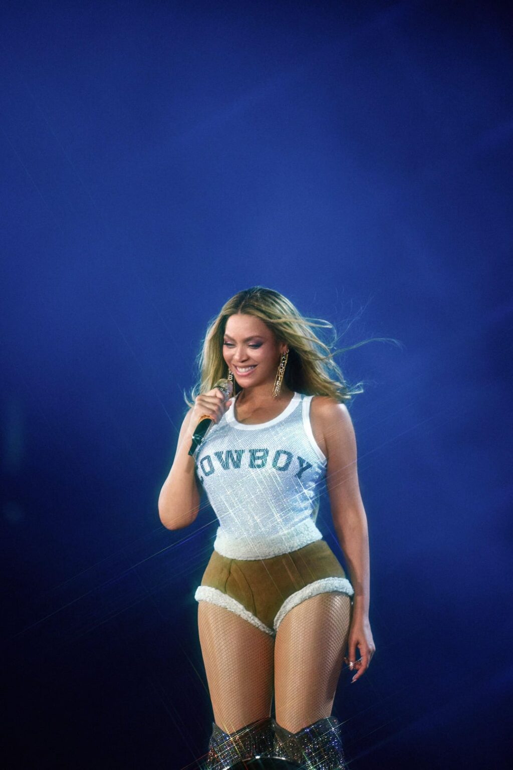 Beyoncé has officially concluded her Cowboy Carter Tour after 32 stadium shows across the U.S. & Europe.