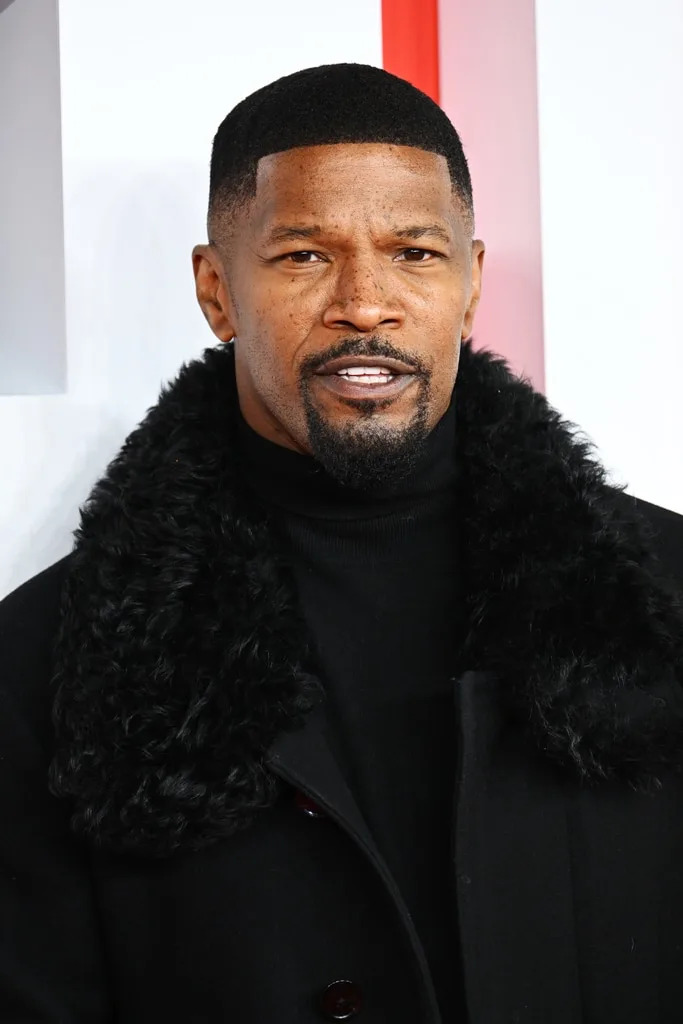 <p>Jamie Foxx's Brain Bleed & Stroke</p>