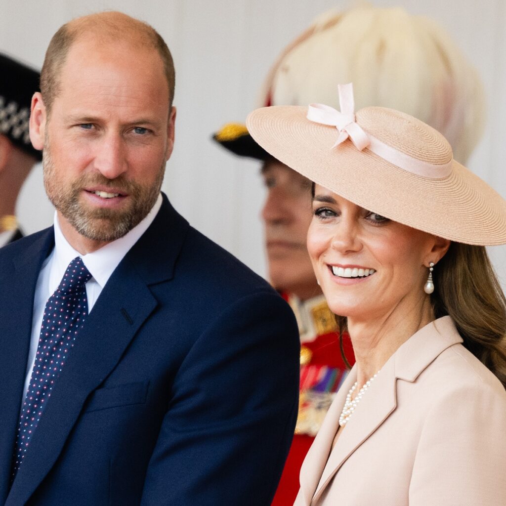Kate Middleton Is Pretty in Pink During France State Visit Yahoo entertainment home
