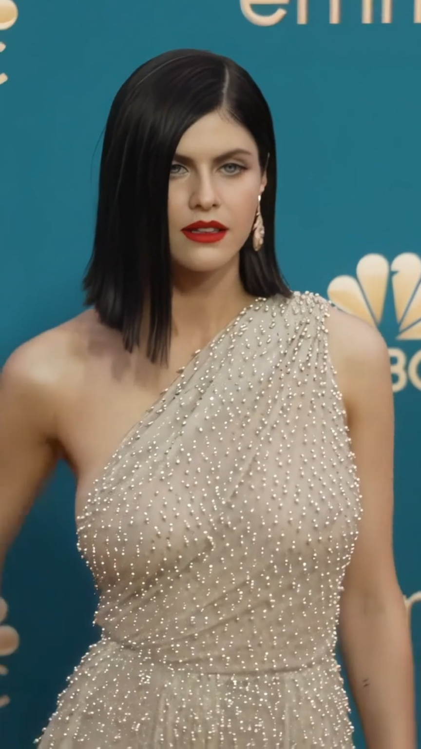 Alexandra Daddario | Emmy Awards | September 2022