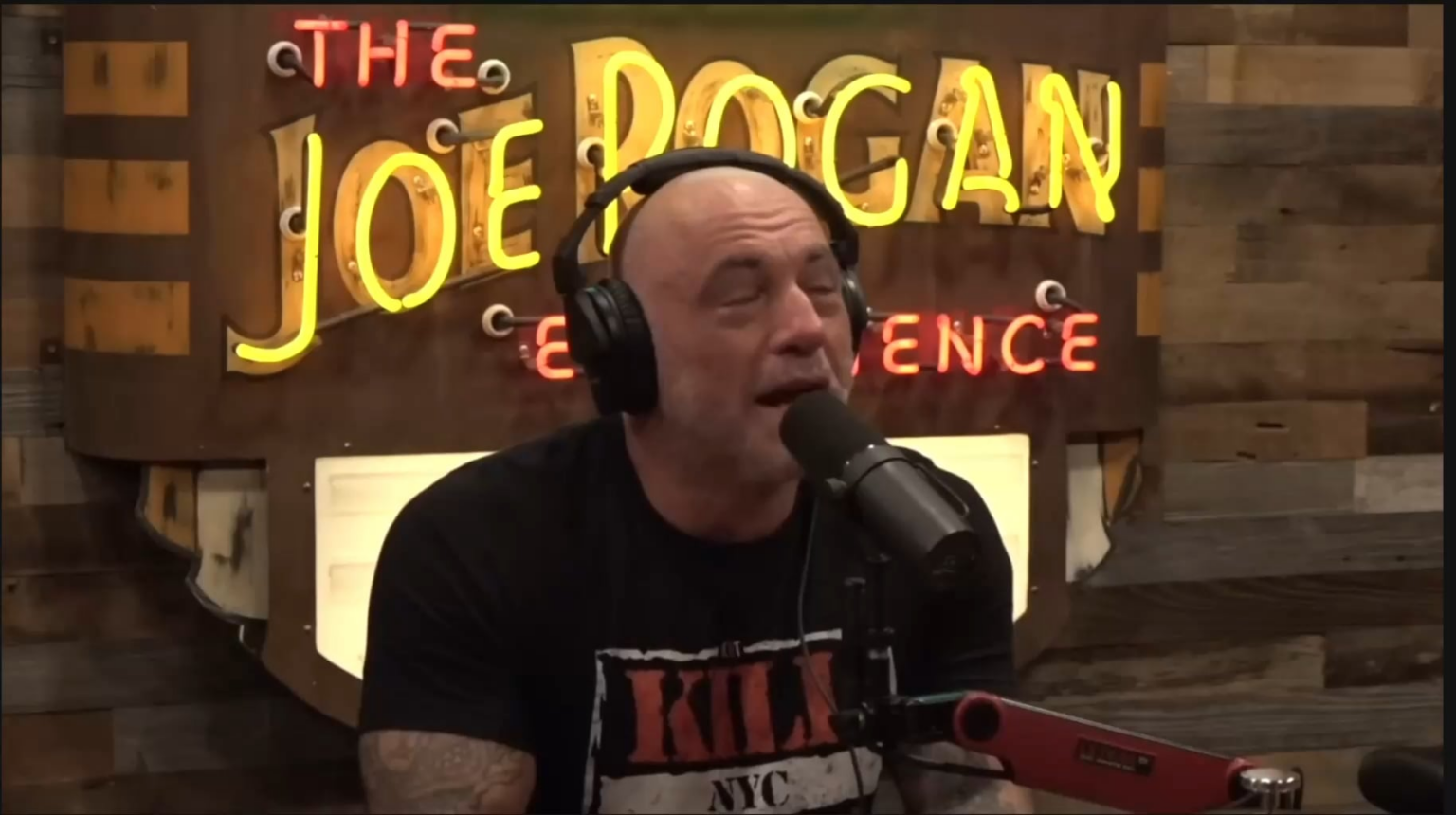 Joe Rogan, who enthusiastically endorsed rapist and pedophile Donald Trump for president, is now questioning why a rapist and pedophile would try to hide the contents of the Epstein Files 🤔🤔🤔