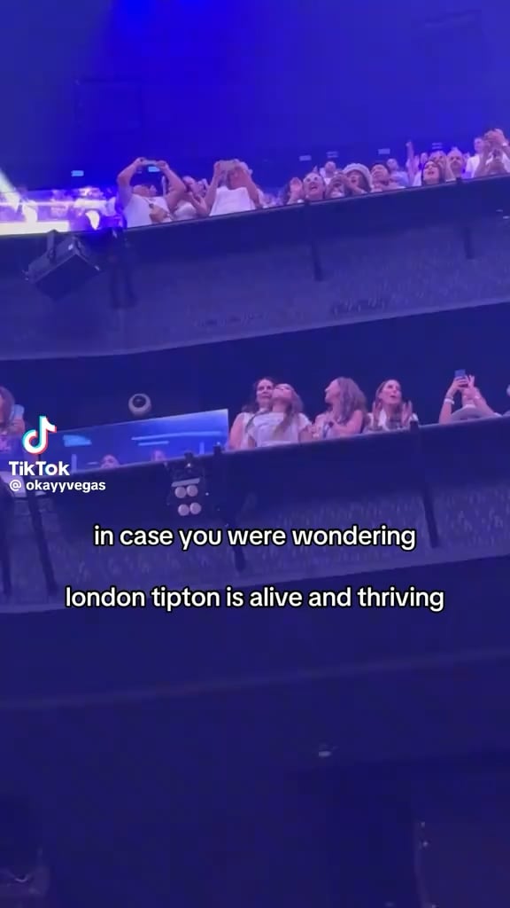 Brenda Song having the time of her life at The Backstreet Boys in Vegas (Macaulay Culkin less so)