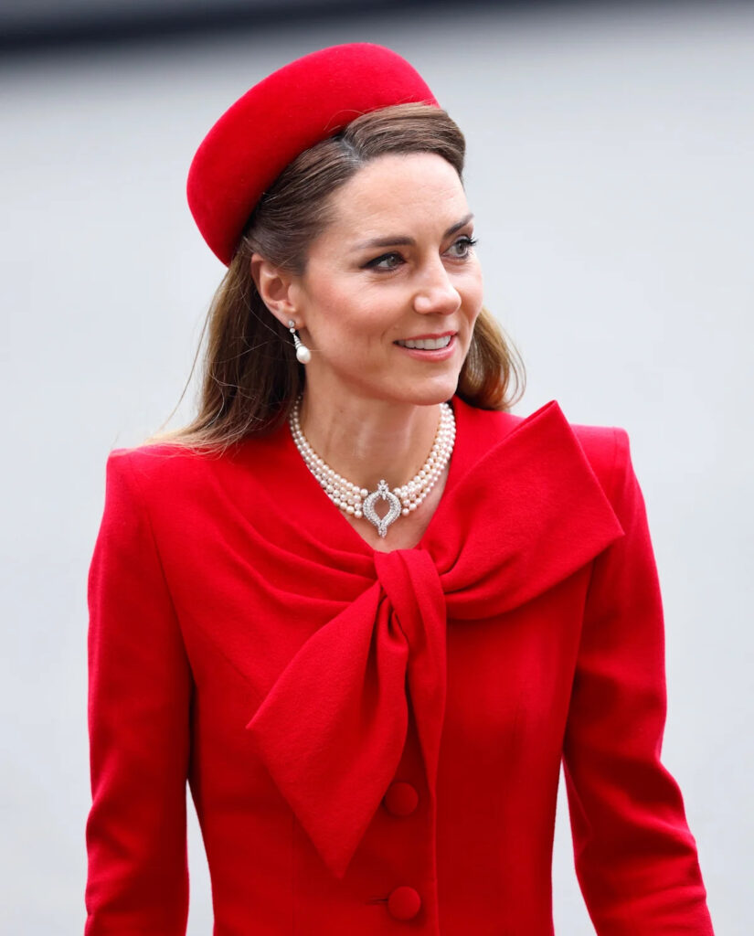 Buckingham Palace Confirms Kate Middleton Will Join Prince William for Visit From French President Yahoo entertainment home