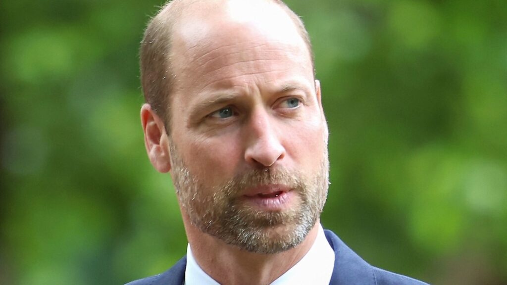Prince William holds back tears at memorial service in London Prince William holds back tears at memorial service in London