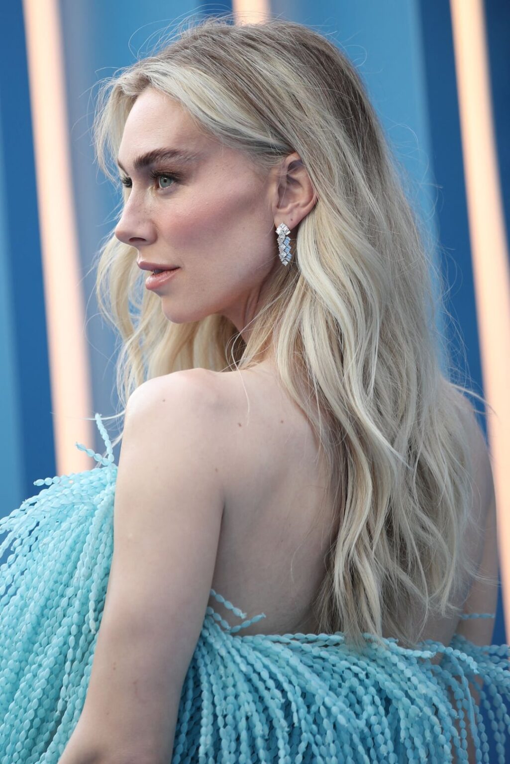 Vanessa Kirby Debuts Loewe’s Aqua Whirl at Fantastic Four London Premiere 10/July/2025