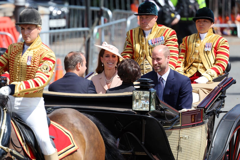 State Visit By The President Of The French Republic - Day One windsor, england july 08: catherine, princess of wales and prince william, prince of wales in a ascot landau on a state drive to windsor castle on july 08, 2025 in windsor, england. president emmanuel macron and mrs brigitte macron visit the uk in the first visit state visit made by france in 17 years. they are staying at windsor castle, hosted by king charles iii and queen camilla, and a banquet will be held there in their honour. the macrons will visit imperial college, and the president will address parliament during his stay. (photo by chris jackson/getty images)