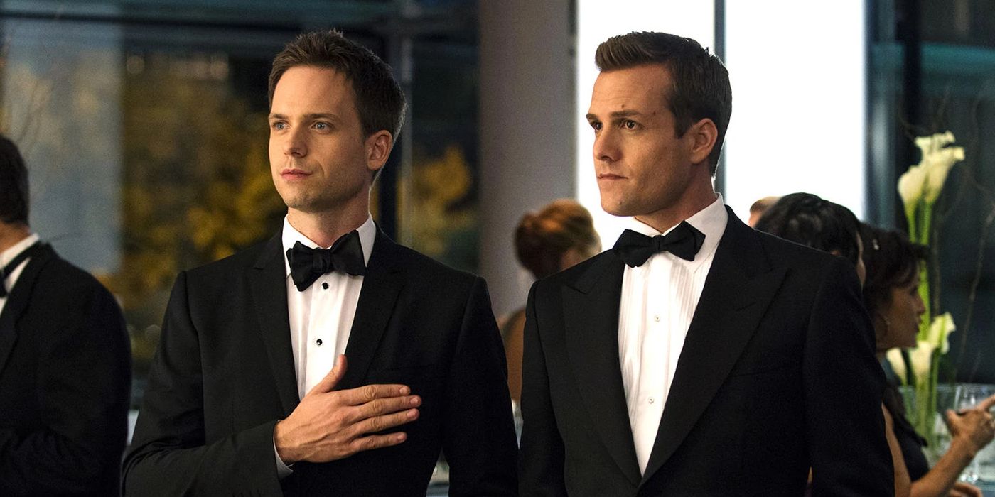 Harvey and Mike wearing tuxes in Suits