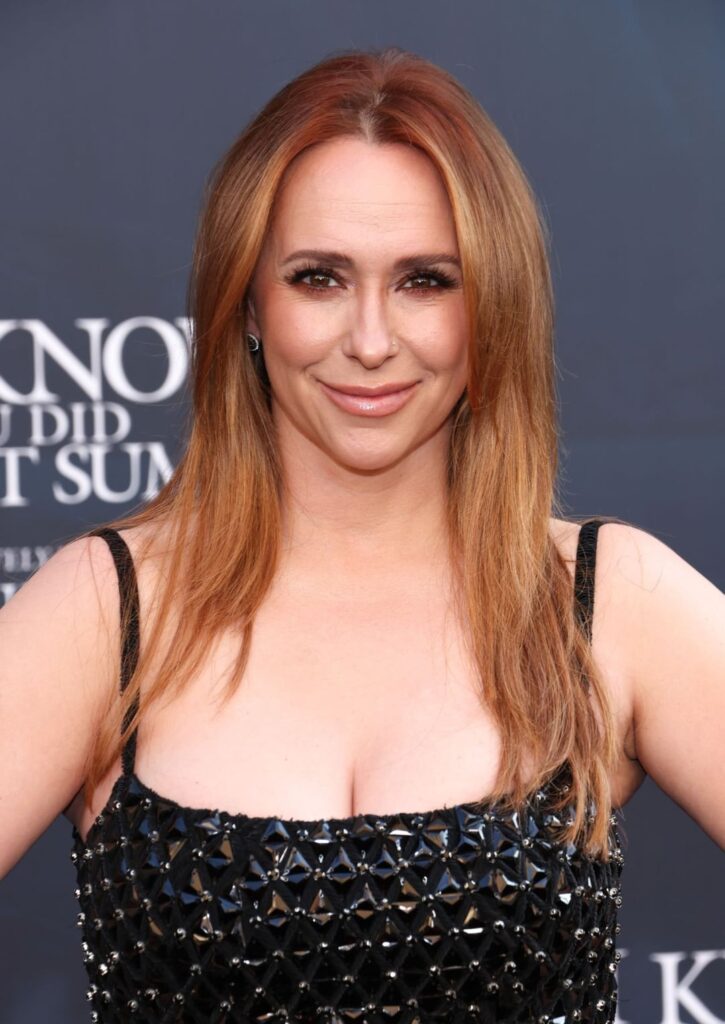 Jennifer Love Hewitt’s Legacy Look at “I Know What You Did Last Summer” L.A. Premiere 15/July/2025