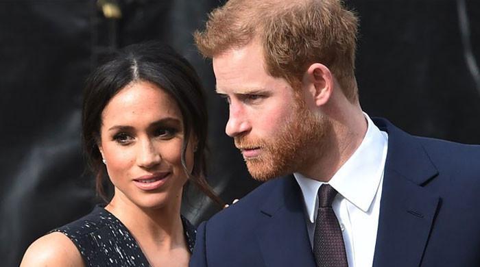 Prince Harry ready to flee California as life crumbles with Meghan Markle Prince Harry ready to flee California as life crumbles with Meghan Markle