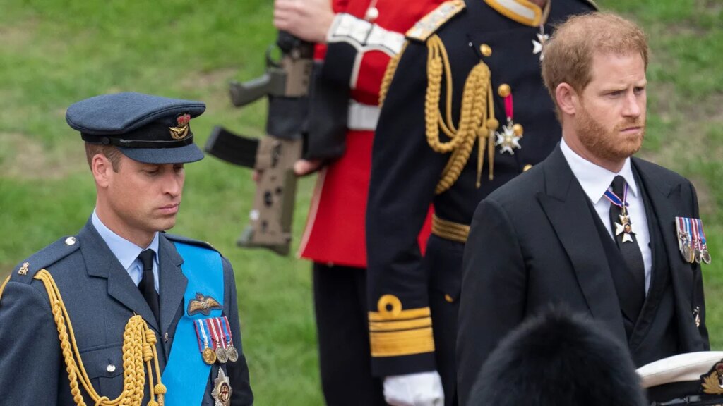 New Photos Suggest Prince Harry Might Be Reconciling With Charles New Photos Suggest Prince Harry Might Be Reconciling With Charles