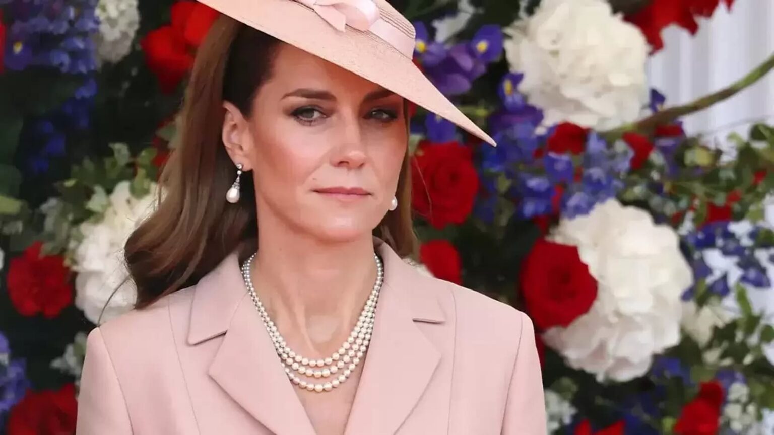 Princess Kate stuns in Dior debut, honours Diana and France with elegant nod at start of Macron’s state visit menu