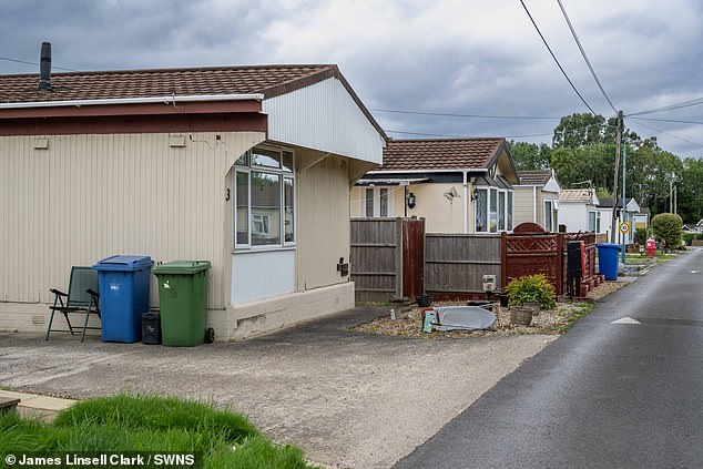 The Prince and Princess of Wales' new neighbours say they can't wait to welcome the family to their neighbourhood - with some even inviting them around for a cup of tea