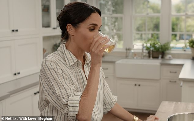 Several times during the show, Meghan is seeing getting up to brew herself a cup of tea, the hot beverage beloved by Brits