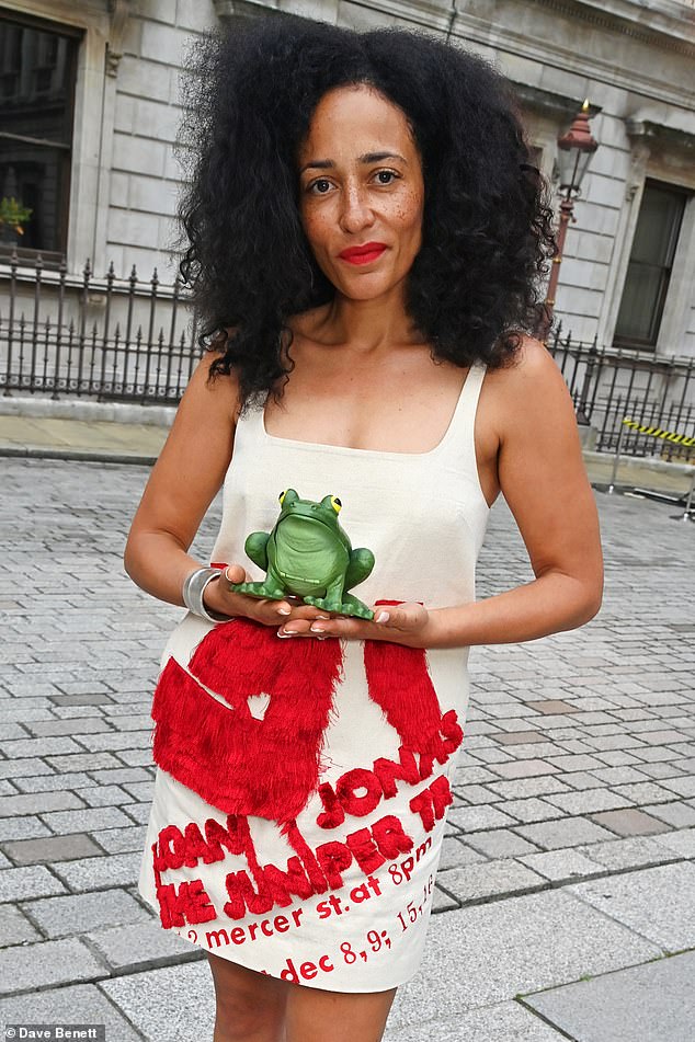 London-born writer Zadie Smith feels that the publishing industry is far from progressive and has accused it of classism