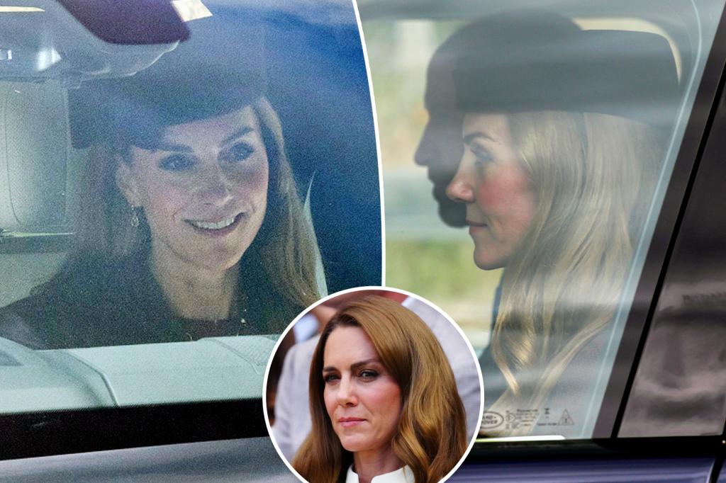 Kate Middleton shows off blonde hair for Balmoral church service Kate Middleton shows off blonde hair for Balmoral church service