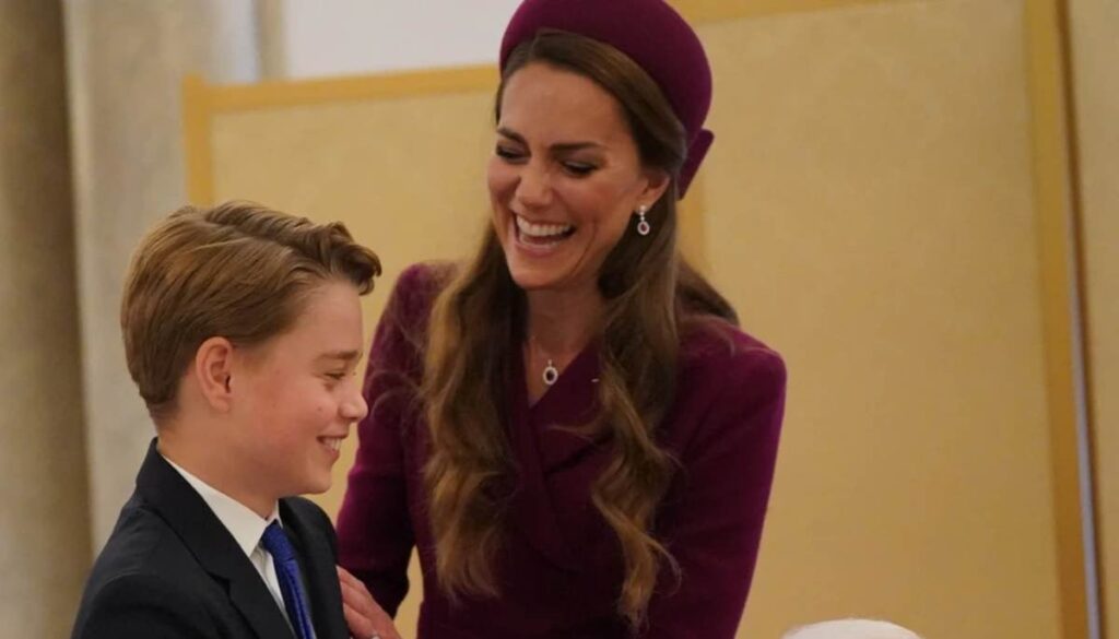 Royal historian reveals Kate Middleton's way of treating Prince George