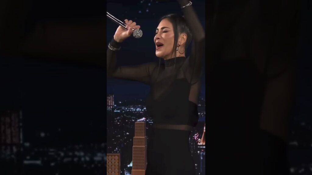 Nicole Scherzinger wows ‘Tonight Show’ audience with ‘Sunset Blvd.’ note #shorts Nicole Scherzinger wows 'Tonight Show' audience with 'Sunset Blvd.' note #shorts