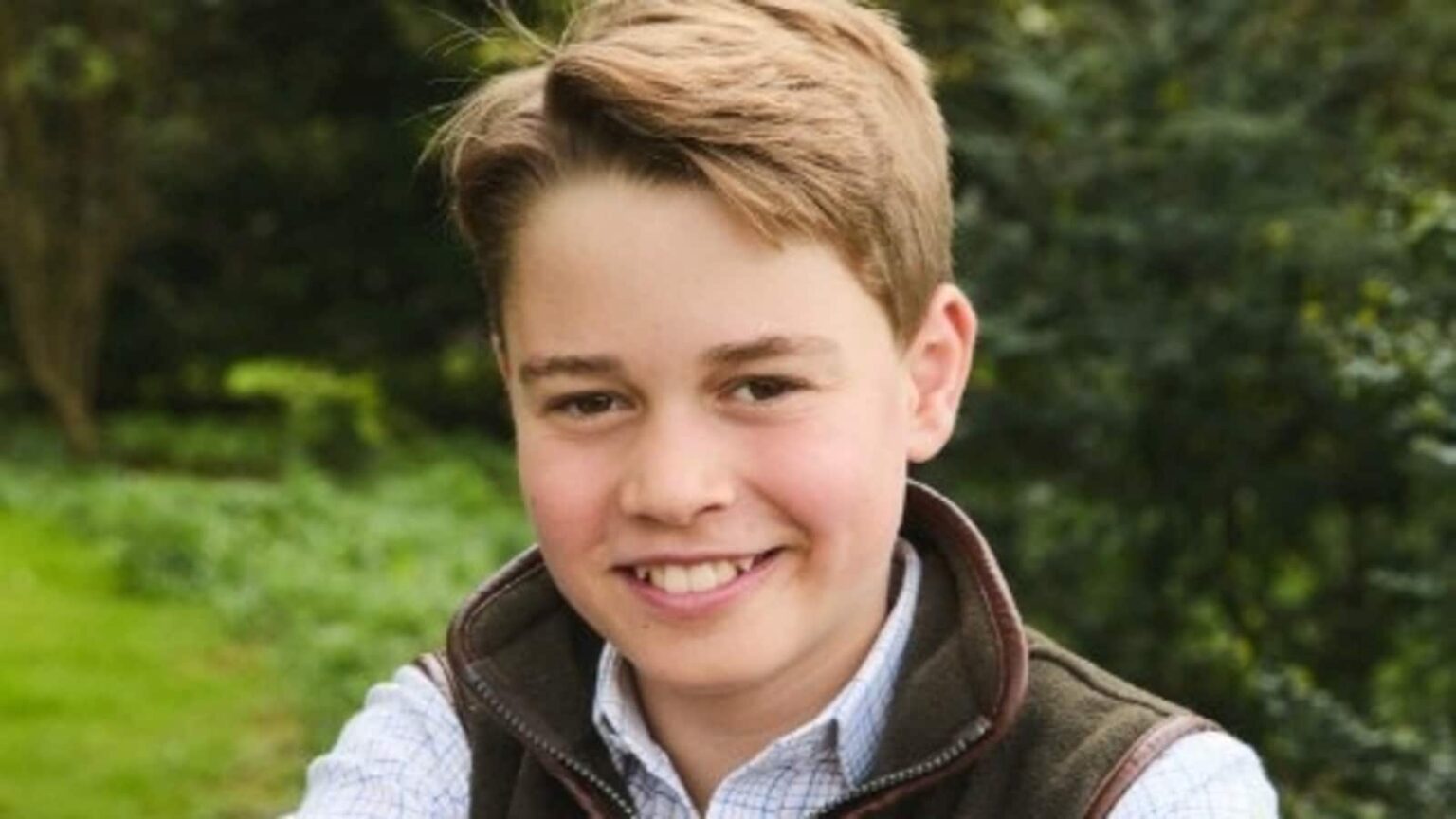 Prince George's new portrait released on his 12th birthday, netizens shower love; ‘What a fine young man he’s…’