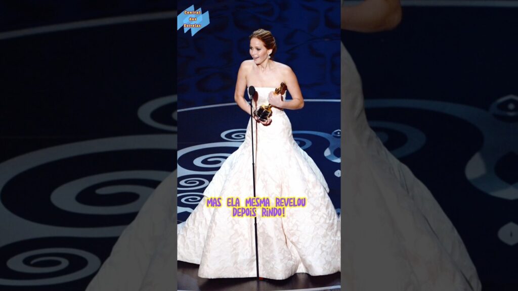 Jennifer Lawrence🌟E seu “acidente” fashion🫢#famosos #entretenimento #noticias Jennifer Lawrence🌟E seu "acidente" fashion🫢#famosos #entretenimento #noticias