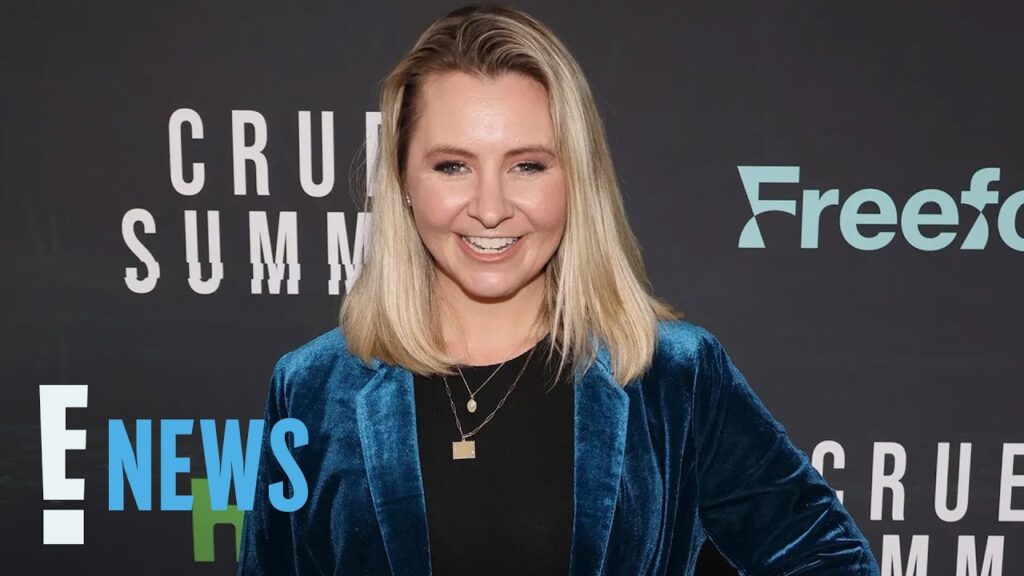 Why 7th Heaven’s Beverly Mitchell Uses Filters on Social Media | E! News