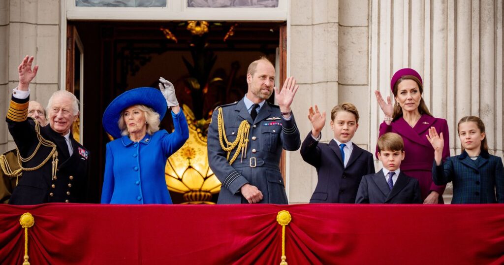 Full list of 35 surnames that might reveal royal blood in your family line Ipso logo