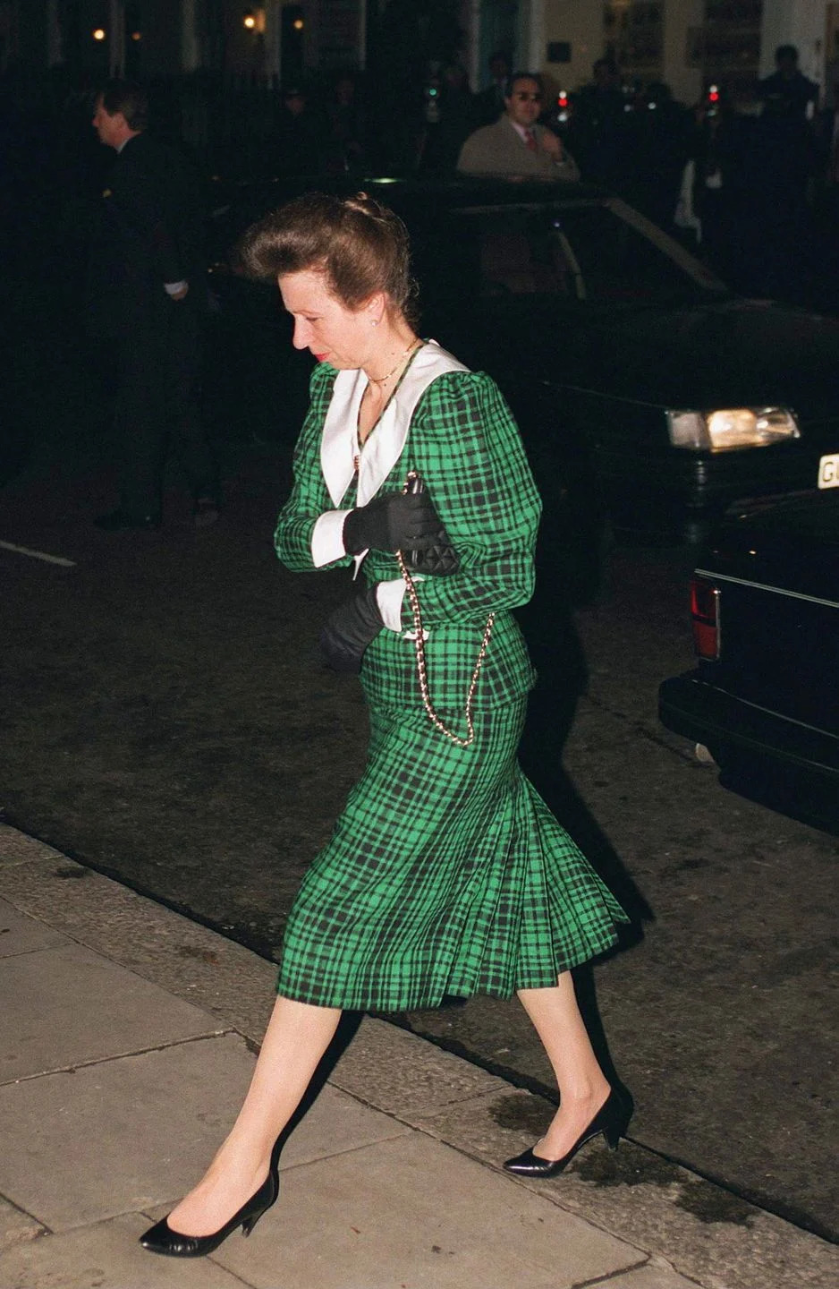 anne arriving at bonhams