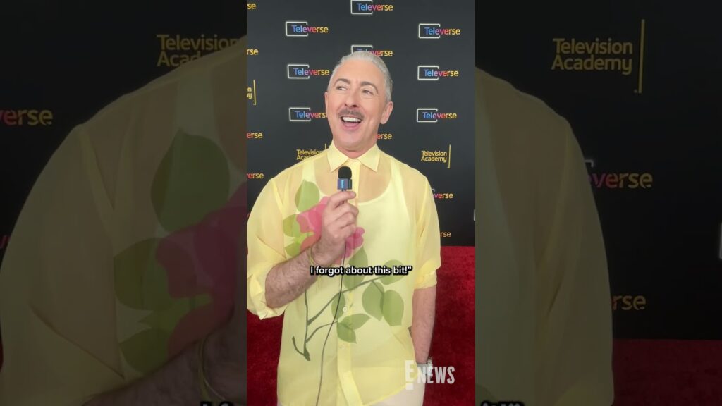 Alan Cumming Shares Moment From Upcoming Season of “The Traitors” Alan Cumming Shares Moment From Upcoming Season of "The Traitors"