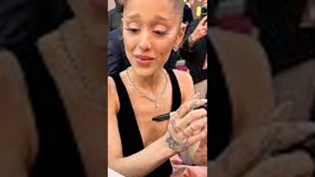 Something Is Seriously WRONG With Ariana Grande Again