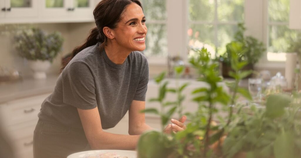 Meghan Markle shares another teaser for new ‘all that’ Netflix series trust project logo
