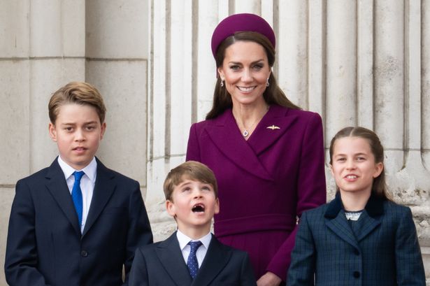 Mum Kate with her three children George, Charlotte and Louis