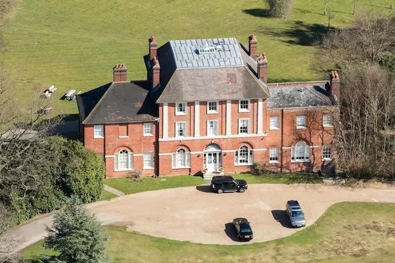 Prince William and Princess Kate moving from a ‘cottage’ to a ‘lodge’ in search of a ‘fresh start’ Prince William and Princess Kate moving from a 'cottage' to a 'lodge' in search of a 'fresh start'