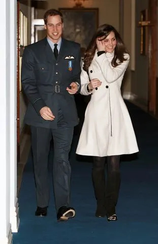 POOL/ Tim Graham Picture Library/Getty Images Kate Middleton and Prince William in 2008