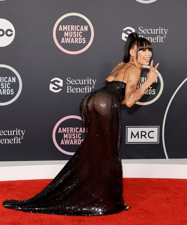 Coi Leray at the AMAs (21th Nov 2021)