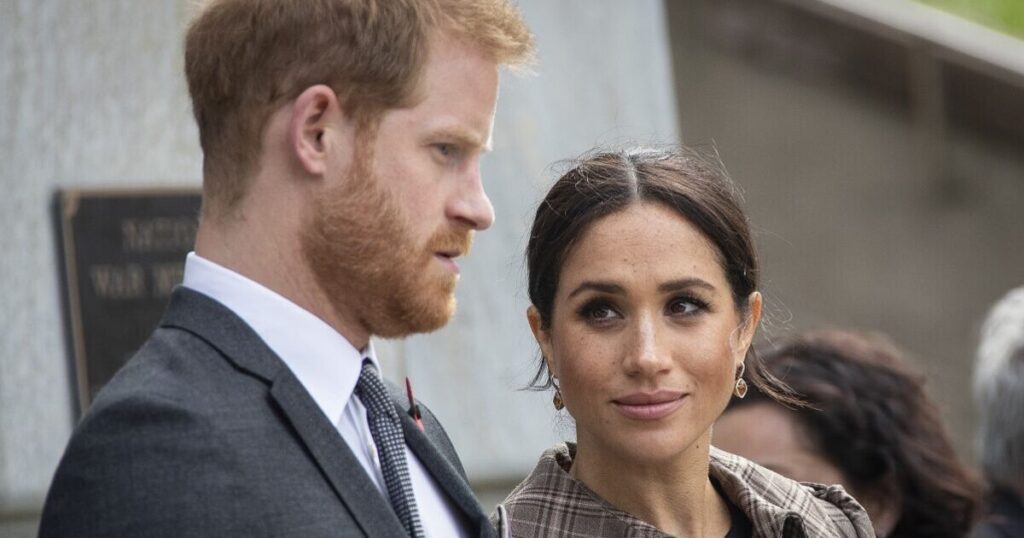 Prince Harry and Meghan Markle urged to do key thing to win public back | Royal | News