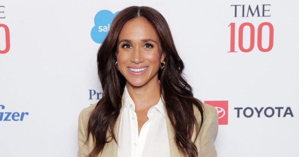 Expert explains Meghan Markle’s love of baggy clothes | Royal | News Expert explains Meghan Markle’s love of baggy clothes | Royal | News