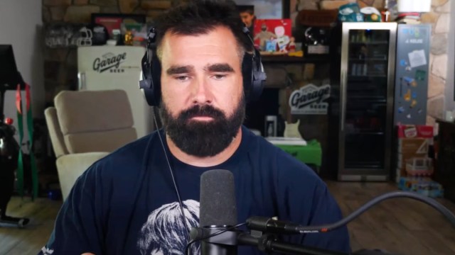 Taylor Swift Says Jason Kelce Struggled Meeting UK Royal Family Yahoo entertainment home